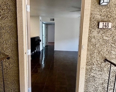 5044 River Glen Drive - Photo Thumbnail 17