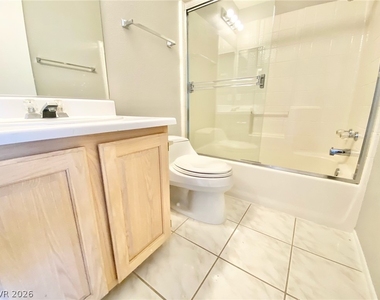 5388 Runningbrook Road - Photo Thumbnail 10