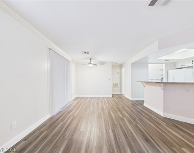 8600 W Charleston Boulevard - Photo Thumbnail 7