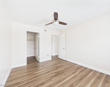 8600 W Charleston Boulevard - Photo Thumbnail 18