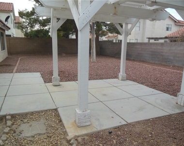 7532 Parnell Avenue - Photo Thumbnail 17