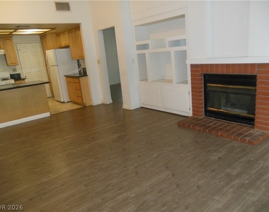 7532 Parnell Avenue - Photo Thumbnail 6