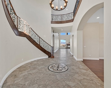 5790 Aspen Falls Circle - Photo Thumbnail 5