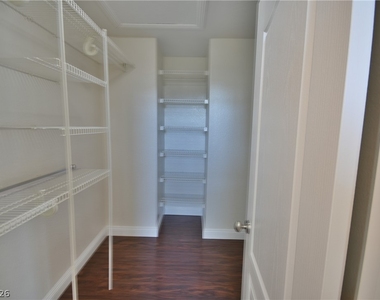 6555 Bucking Horse Lane - Photo Thumbnail 25