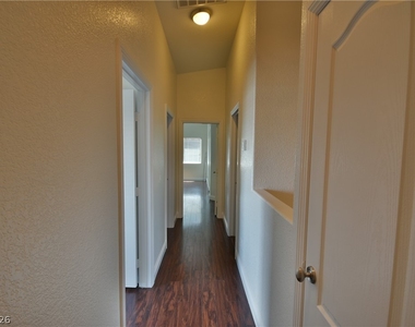 6555 Bucking Horse Lane - Photo Thumbnail 17