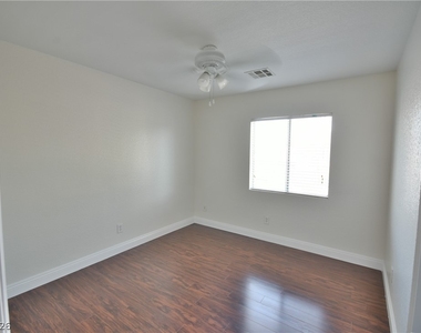 6555 Bucking Horse Lane - Photo Thumbnail 18