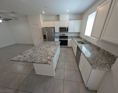 664 Vetiver Lane - Photo Thumbnail 10