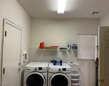2609 Arimo Drive - Photo Thumbnail 1
