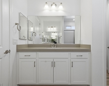 8756 Principato Street - Photo Thumbnail 21