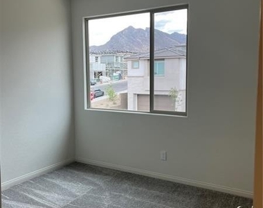 1550 Rock Kestrel Street - Photo Thumbnail 11