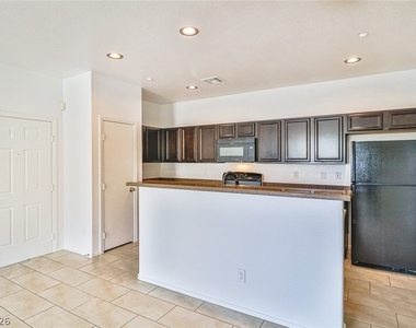 4437 Dover Straight Street - Photo Thumbnail 6
