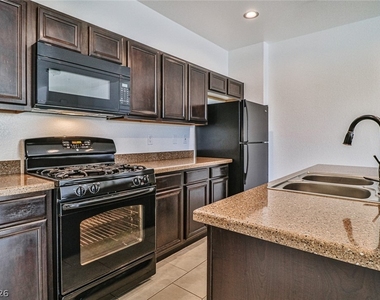 4437 Dover Straight Street - Photo Thumbnail 10