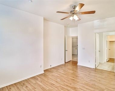 4437 Dover Straight Street - Photo Thumbnail 23