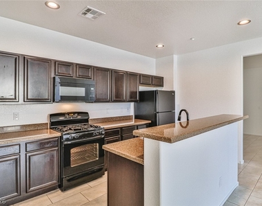 4437 Dover Straight Street - Photo Thumbnail 11