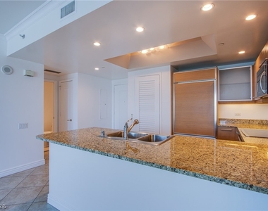 322 Karen Avenue - Photo Thumbnail 6