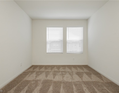 9108 Vesey Avenue - Photo Thumbnail 15