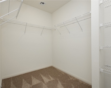 9108 Vesey Avenue - Photo Thumbnail 25