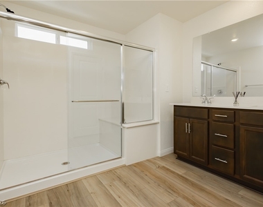 9108 Vesey Avenue - Photo Thumbnail 23
