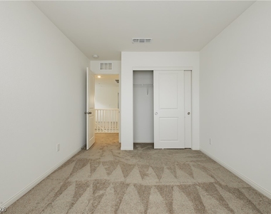 9108 Vesey Avenue - Photo Thumbnail 16