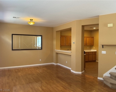 9538 Cherrydale Court - Photo Thumbnail 6