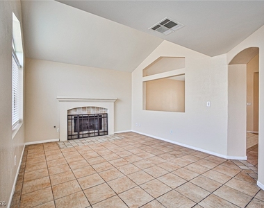 4485 Ruenda Court - Photo Thumbnail 7
