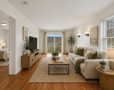 727 Warburton Avenue - Photo Thumbnail 7