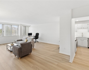 1400 East Avenue - Photo Thumbnail 8