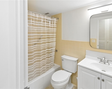 1400 East Avenue - Photo Thumbnail 14