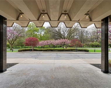 1400 East Avenue - Photo Thumbnail 2
