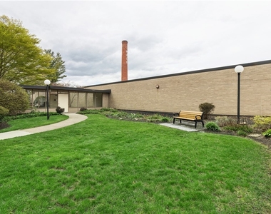 1400 East Avenue - Photo Thumbnail 20