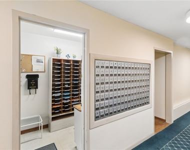 1400 East Avenue - Photo Thumbnail 15