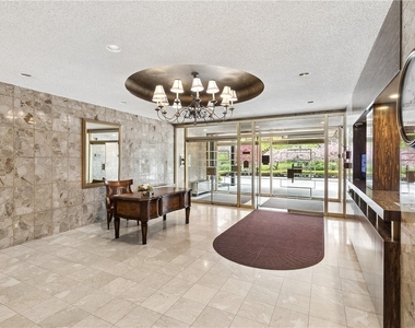1400 East Avenue - Photo Thumbnail 3