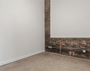 1786 Main Street - Photo Thumbnail 11