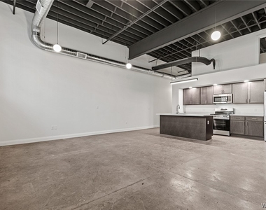 1786 Main Street - Photo Thumbnail 7