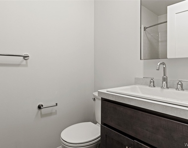1786 Main Street - Photo Thumbnail 9