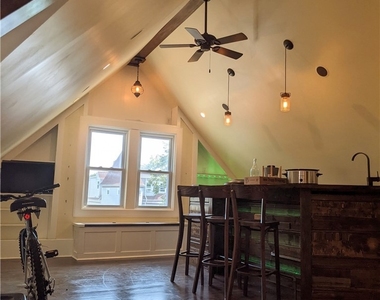 552 Potomac Avenue - Photo Thumbnail 25