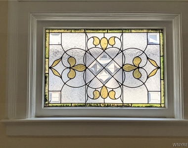 552 Potomac Avenue - Photo Thumbnail 6