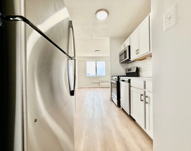 33 North Third Ave - Photo Thumbnail 5