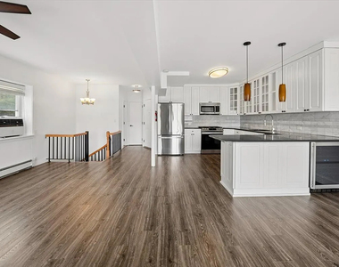 727 Warburton Ave - Photo Thumbnail 10