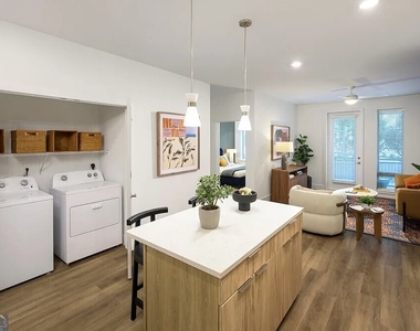 1950 Piedmont Circle Ne - Photo Thumbnail 2