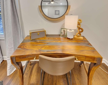 55 Guinn Street Sw - Photo Thumbnail 2