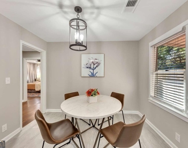 55 Guinn Street Sw - Photo Thumbnail 12