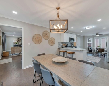 6805 Wright Road - Photo Thumbnail 9