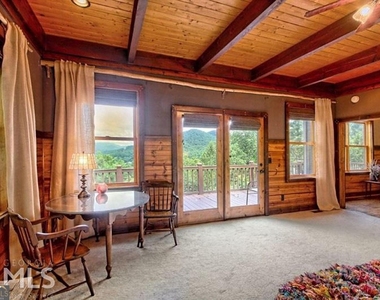 100 Corinth Lane - Photo Thumbnail 13