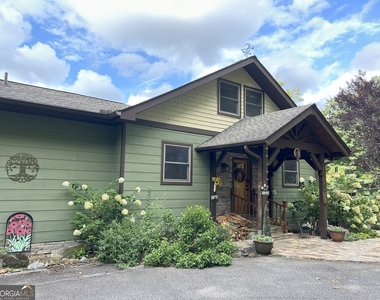 100 Corinth Lane - Photo Thumbnail 2