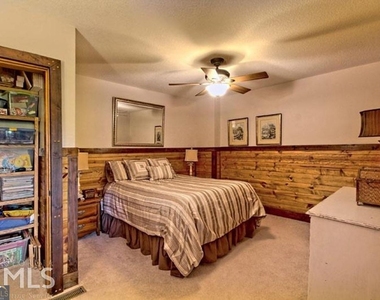 100 Corinth Lane - Photo Thumbnail 23