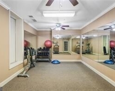 708 Madison Lane Se - Photo Thumbnail 29