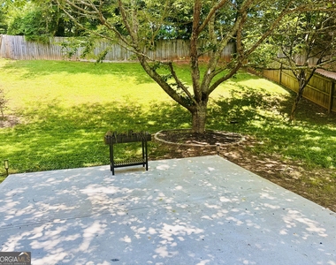 2887 Montview Drive Sw - Photo Thumbnail 21