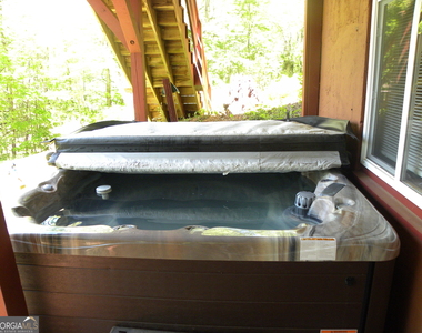 153 Will Zoellner Lane - Photo Thumbnail 21