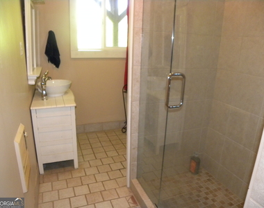 153 Will Zoellner Lane - Photo Thumbnail 20